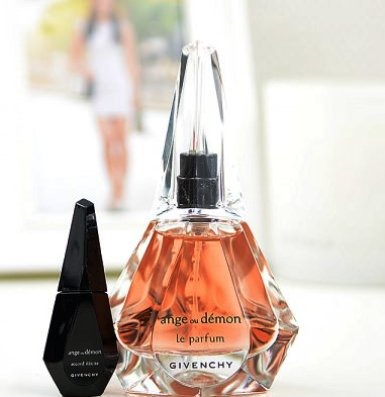 Ange ou Demon Le Parfum & Accord Illicite Givenchy